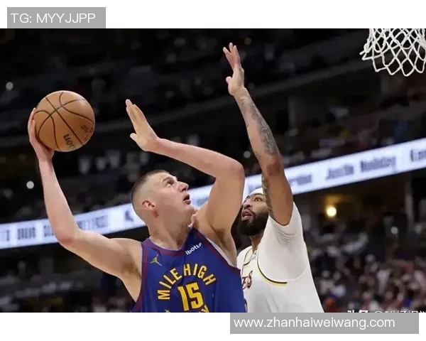 3月21日快船与雄鹿精彩对决录像回放全程回顾与分析 3月21日快船与雄鹿精彩对决录像回放全程回顾与分析