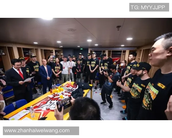 祝贺,朱荣振发声,正式签约,重返工作篮球,曾帮辽篮夺冠 祝贺,朱荣振发声,正式签约,重返工作篮球,曾帮辽篮夺冠